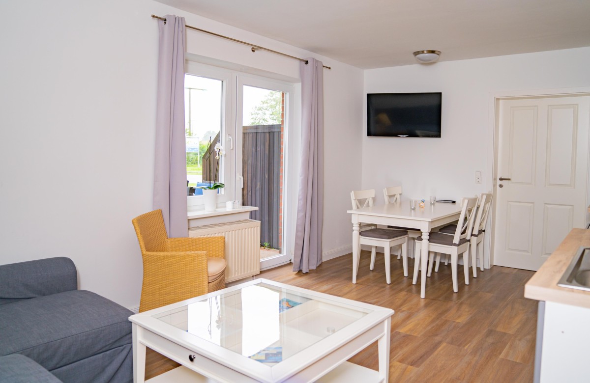 Wohnzimmer mit Essbereich